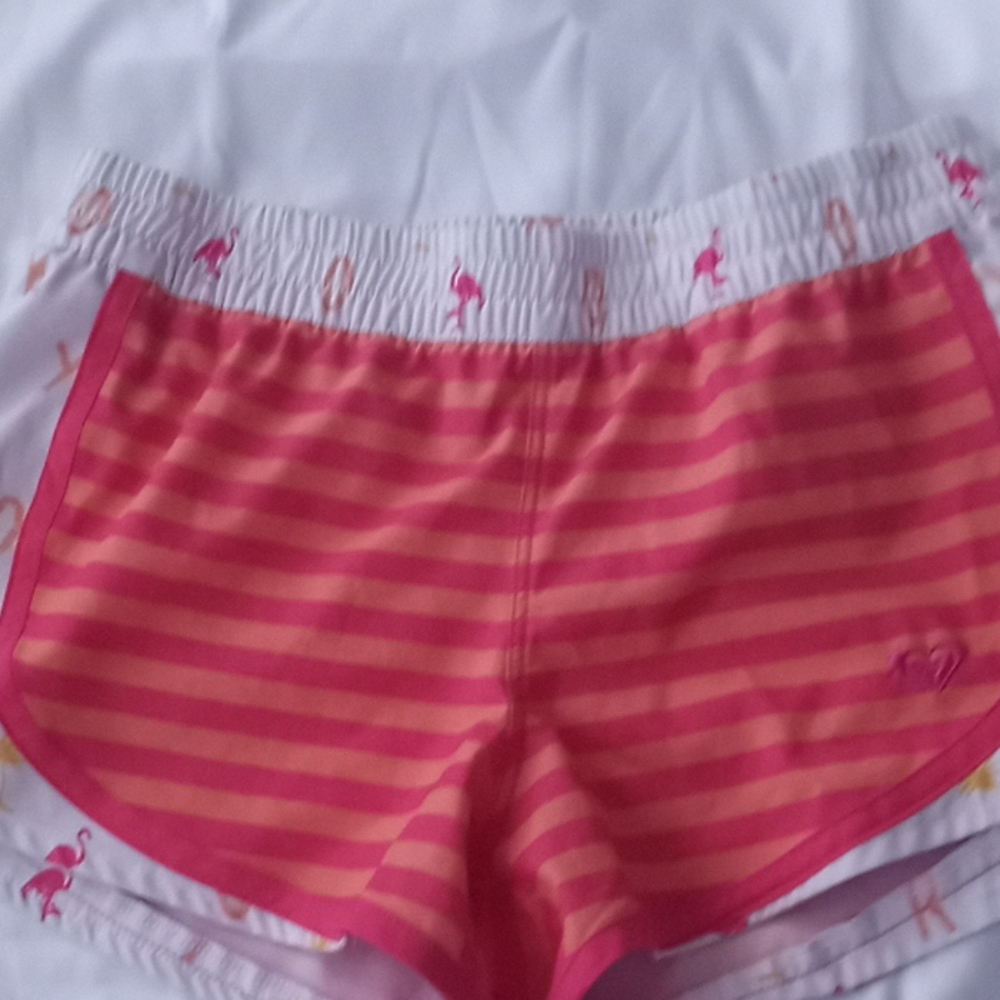 Girl Roxy shorts Good condition